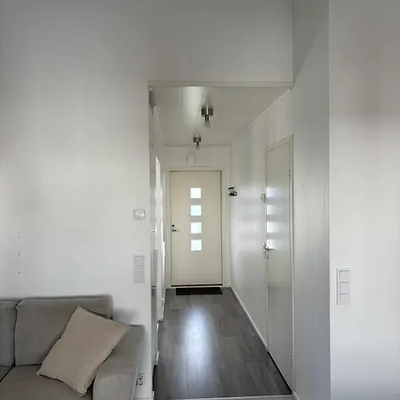 Apartment Bright With Sauna & Terrace - 4 Guests *